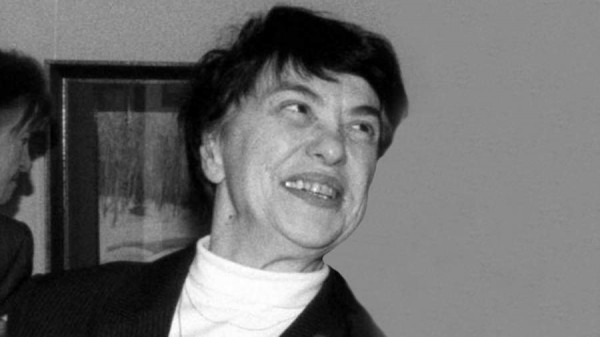 Журналист Елена Бернаскони умерла на 89-м году жизни
Журналист Елена Бернаскони умерла на 89-м году жизни