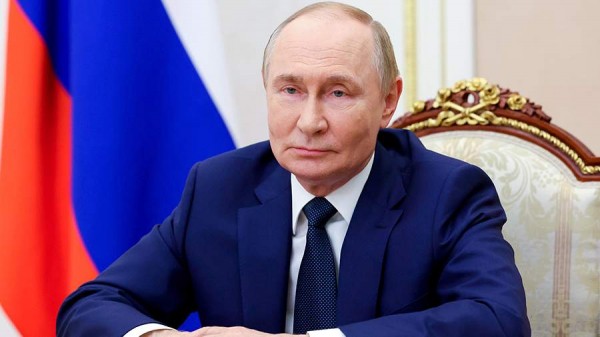 
                    Путин отметил вклад жителей Нового Уренгоя в развитие энергетики РФ

        