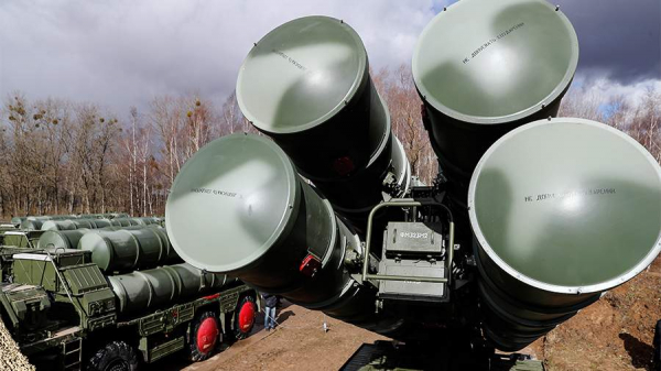 
                    Посол США сообщил о возможном будущем отказе Турции от российских С-400

        