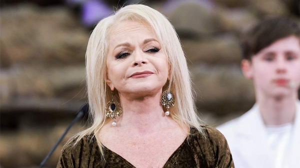 
                    Долина рассказала о слежке и угрозах со стороны мошенников

        
