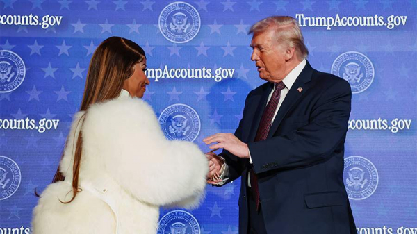 Трамп заявил о желании отрастить ногти после встречи с Ники Минаж
Трамп заявил о желании отрастить ногти после встречи с Ники Минаж