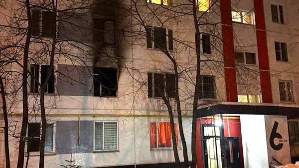 Число погибших при пожаре на западе Москвы увеличилось до двух
Число погибших при пожаре на западе Москвы увеличилось до двух