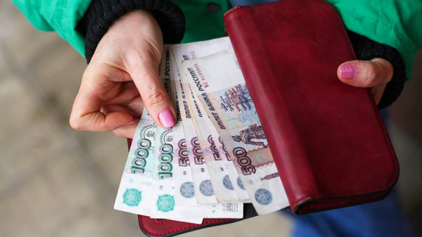
                    В Госдуме рассказали об индексации социальных выплат на 6,8% с февраля 2026 года

        