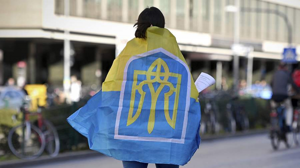 
                    Sky News узнал об отказе МВД Британии в убежище для семьи беженцев с Украины

        
