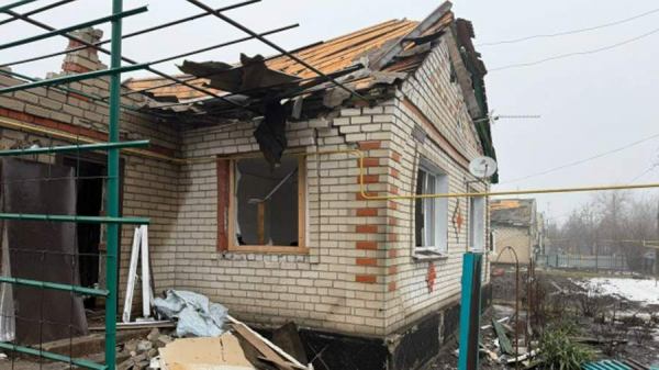 
                    В результате атаки ВСУ на поселок Центральный в ЛНР пострадали 15 человек

        
