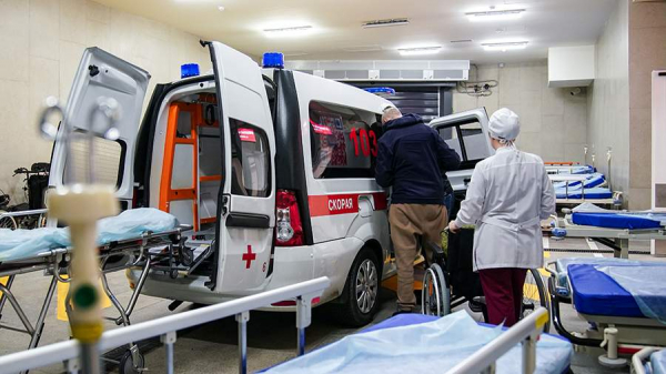 В ЛНР двое фельдшеров и водитель машины скорой пострадали при атаке ВСУ
В ЛНР двое фельдшеров и водитель машины скорой пострадали при атаке ВСУ