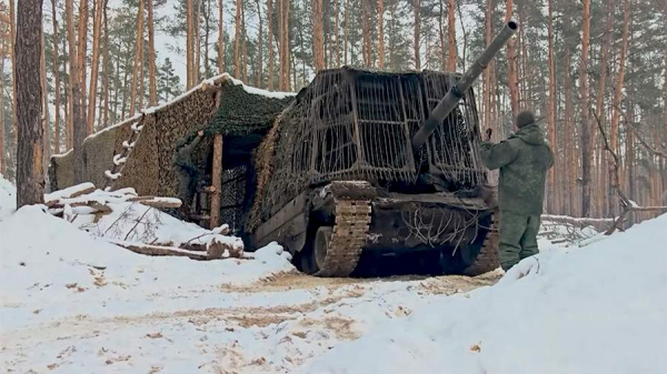 Экипажи танков группировки войск «Запад» уничтожили объекты и личный состав ВСУ
Экипажи танков группировки войск «Запад» уничтожили объекты и личный состав ВСУ