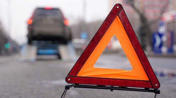 
                    В Госдуме предложили обязывать страховщиков взыскивать выплаты с виновников ДТП

        