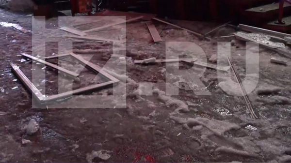 
                    Опубликованы кадры обстановки в Брянске после атаки ВСУ

        
