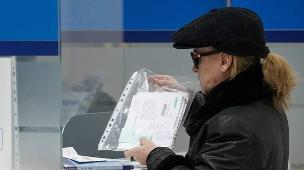 Россиянам сообщили об изменении пеней по налогам
Россиянам сообщили об изменении пеней по налогам