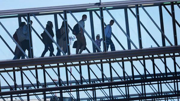 В аэропортах Внуково и Домодедово сняли временные ограничения на полеты
В аэропортах Внуково и Домодедово сняли временные ограничения на полеты