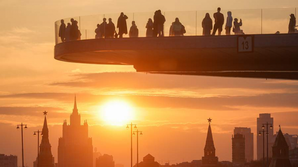 
                    Ученые спрогнозировали магнитные бури за Земле в течение суток

        