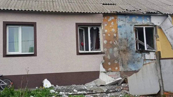 
                    Мирный житель пострадал при ударе ВСУ в Белгородской области

        