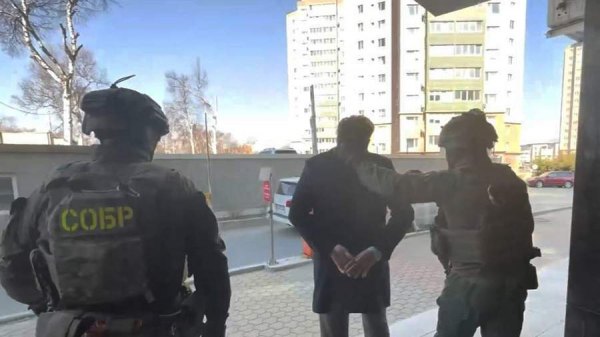 Житель Сахалина задержан за мошенничество с детским фестивалем
Житель Сахалина задержан за мошенничество с детским фестивалем