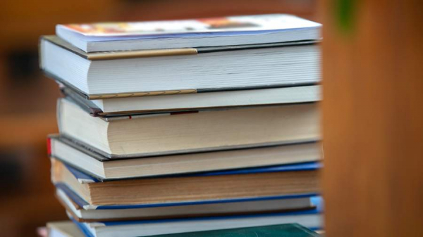 
                    В России промаркируют биографические книги о Высоцком и Булгакове

        