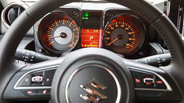 
                    Продажи новых автомобилей Suzuki в России выросли на 222%

        