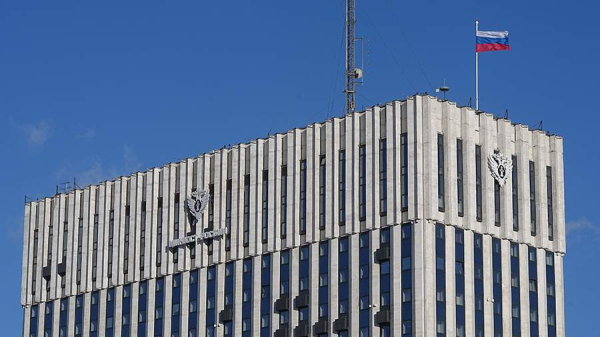
                    Минюст внес писательницу Барякину и политолога Никулина в реестр иноагентов

        