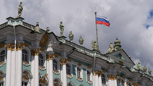 
                    ИИ поможет отследить судьбу коллекций Эрмитажа

        