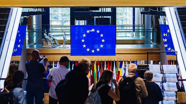 Politico сообщила о скандале в Европарламенте из-за комментария в адрес депутата
Politico сообщила о скандале в Европарламенте из-за комментария в адрес депутата