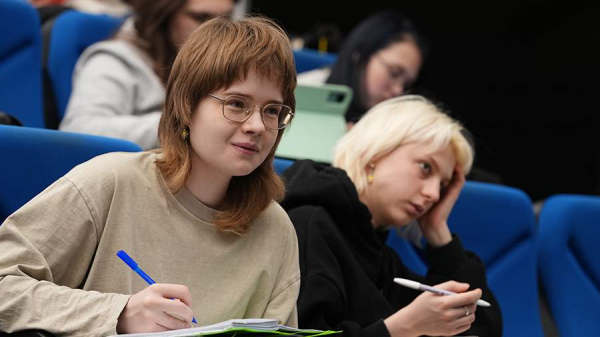 Мишустин утвердил правила проекта по реформе высшего образования до 2030 года
Мишустин утвердил правила проекта по реформе высшего образования до 2030 года