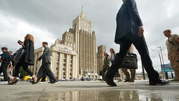 В МИД РФ назвали использование Западом замороженных активов России грабежом
В МИД РФ назвали использование Западом замороженных активов России грабежом