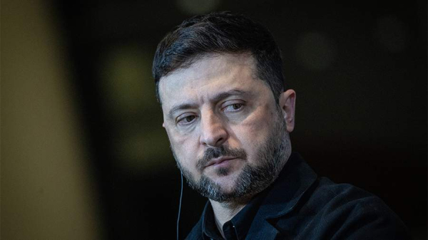 
                    Зеленский заявил о готовности встретиться с Путиным для прямых переговоров

        