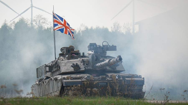 
                    MWM узнал о развертывании Британией танков Challenger 2 в Эстонии на границе с РФ

        