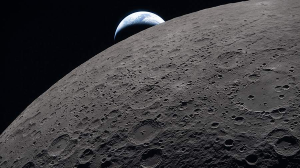 
                    Экс-сотрудница подрядчика NASA рассказала о предполагаемой тайне лунных экспедиций

        