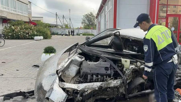 
                    Четыре человека погибли в результате ДТП в Каменске-Уральском

        
