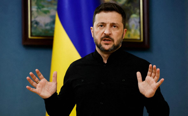 
                    Зеленский законодательно ввел термин &laquo;рашизм&raquo; на Украине
                