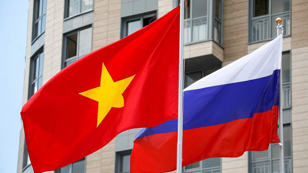 
                    Россия и Вьетнам обсудили возможность поставок российского СПГ

        