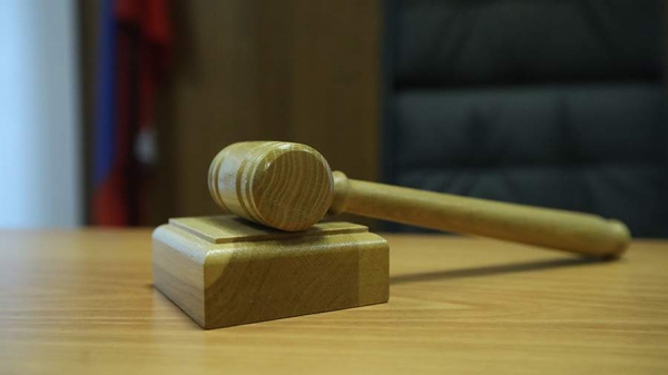 Осужденный за нападение на полицейского в Москве голландец обжаловал приговор
Осужденный за нападение на полицейского в Москве голландец обжаловал приговор