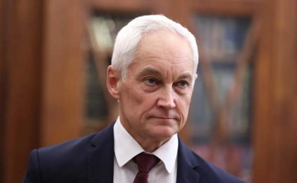
                    WSJ узнала, кому Уиткофф докладывает об итогах своих встреч с Путиным
                