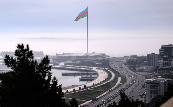 
                    Новый кризис в отношениях Москвы и Баку. Хронология
                