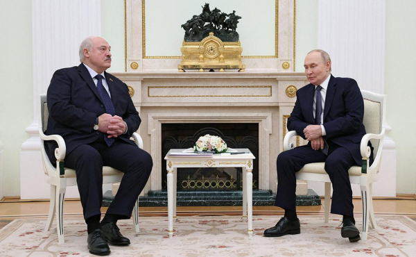 
                    Путин исключил проблему финансов при строительстве АЭС в Белоруссии
                
