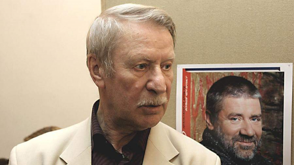 Андрей Ургант поделился воспоминаниями об актере Иване Краско
Андрей Ургант поделился воспоминаниями об актере Иване Краско